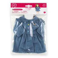 Pénélope en Robe Denim et Baskets